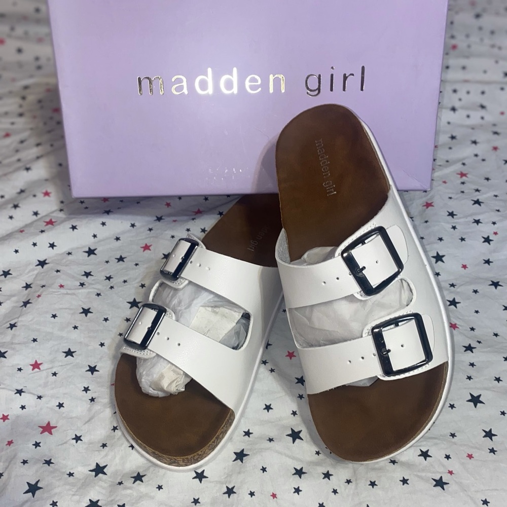 Madden Girl Goldiie Sandal